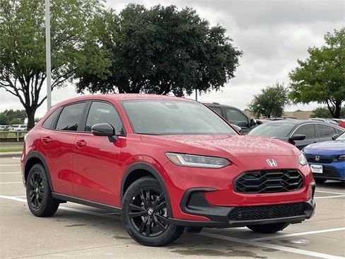 New 2026 Honda HR-V Sport image 2