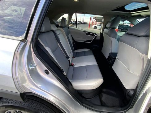 Used 2024 Toyota RAV4 XLE Premium image 20