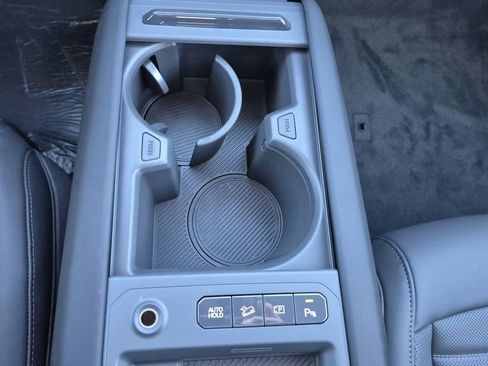 New 2026 Kia EV9 Land image 24