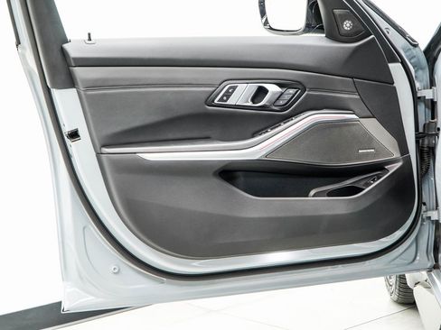 Used 2023 BMW M3 Competition image 44