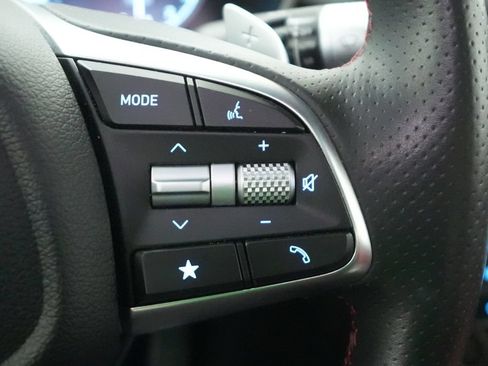 Used 2025 Genesis G70 2.5T w/ Sport Prestige Package AWD/4WD image 39