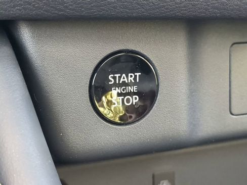 New 2026 Nissan Rogue Platinum AWD/4WD image 28