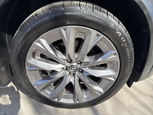 Used 2024 MAZDA CX-90 3.3 Turbo w/ Premium Package image 16