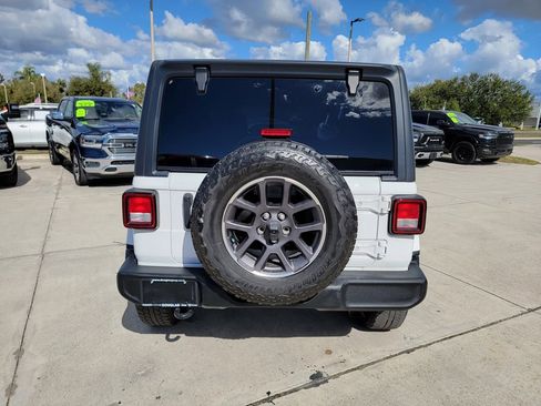 Used 2021 Jeep Wrangler Unlimited Sport image 4