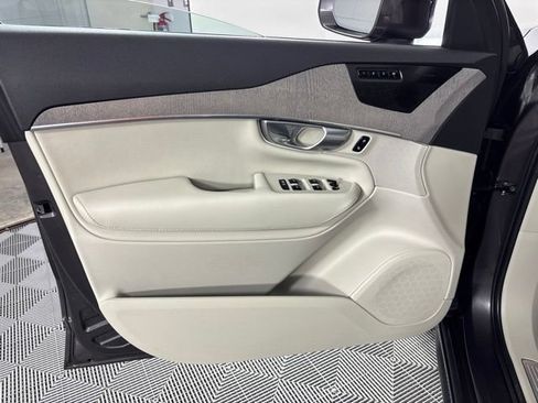 Used 2023 Volvo XC90 B6 Plus w/ Protection Package Premier AWD/4WD image 13