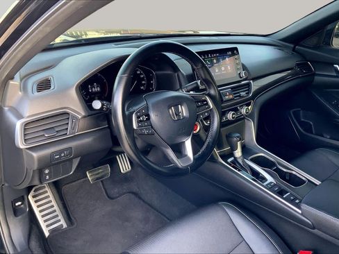 Used 2021 Honda Accord Sport image 17