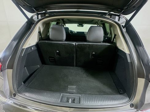 Used 2023 Acura MDX SH-AWD w/ Technology Package image 31