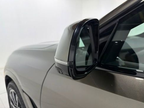 Certified 2024 BMW X6 xDrive40i w/ Executive Package AWD/4WD image 9