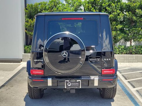 Used 2025 Mercedes-Benz G 63 AMG 4MATIC image 5
