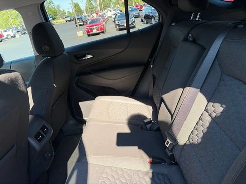 Used 2021 Chevrolet Equinox LT AWD/4WD image 9