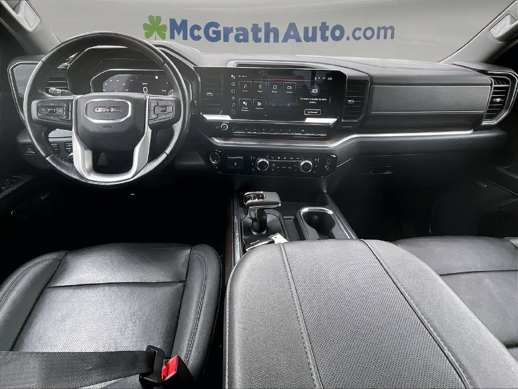 Used 2023 GMC Sierra 1500 SLT w/ SLT Premium Plus Package AWD/4WD image 9