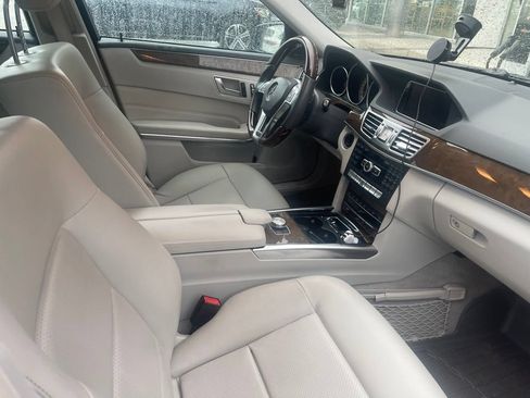 Used 2014 Mercedes-Benz E 350 Sedan image 7
