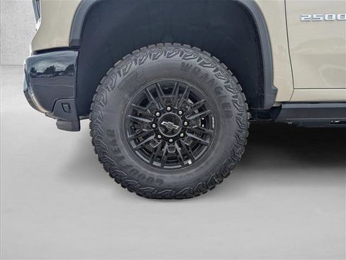 New 2026 Chevrolet Silverado 2500 ZR2 AWD/4WD image 10