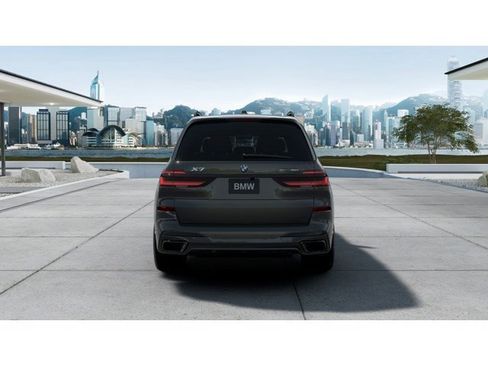 New 2026 BMW X7 xDrive40i w/ M Sport Package image 5