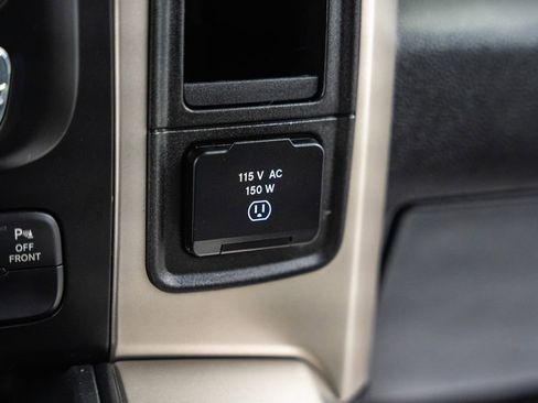 Used 2015 RAM 1500 Lone Star RWD image 28