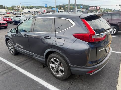 Used 2019 Honda CR-V EX image 2