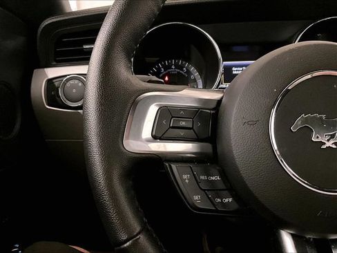 Used 2017 Ford Mustang GT Premium RWD image 17