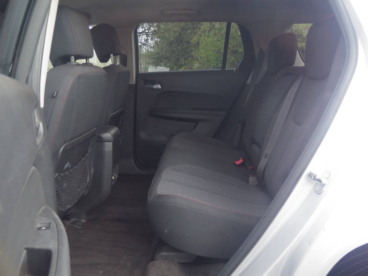 Used 2010 GMC Terrain SLE FWD image 11