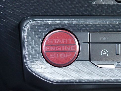 Used 2024 Ford Mustang GT Premium image 33