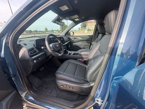 New 2026 Chevrolet Traverse LT FWD image 11