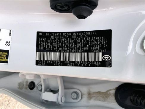Used 2025 Toyota Corolla LE FWD image 34