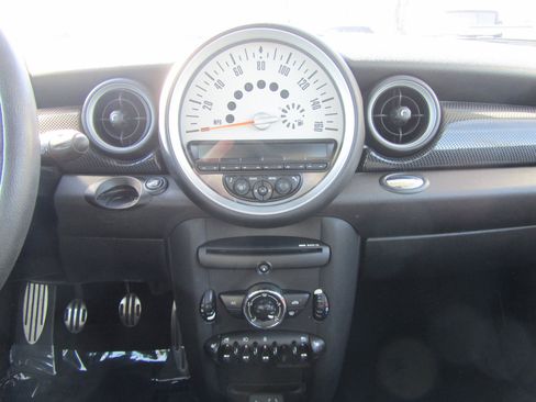Used 2013 MINI Cooper S image 15
