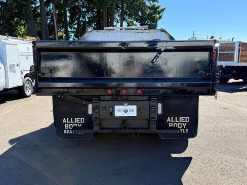 Used 2016 Ford F550 4x4 Crew Cab Super Duty w/ Power Equipment Group image 33