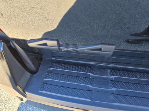 Used 2024 Toyota Tacoma TRD Sport image 10