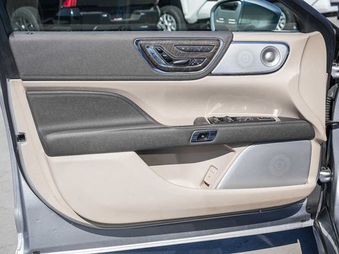 Used 2020 Lincoln Continental Reserve w/ Luxury Package AWD/4WD image 21