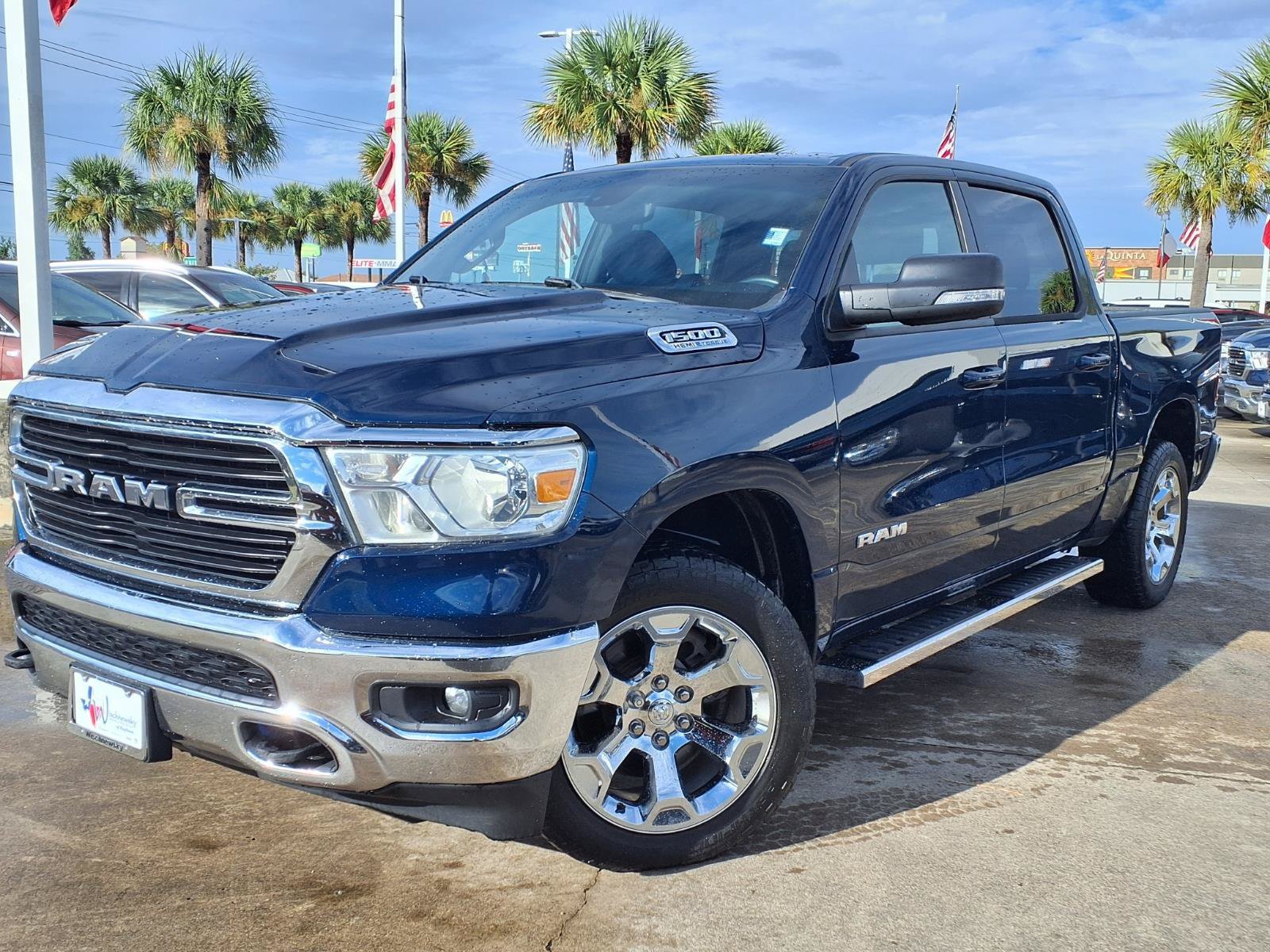 Used 2021 RAM 1500 Big Horn AWD/4WD image 1