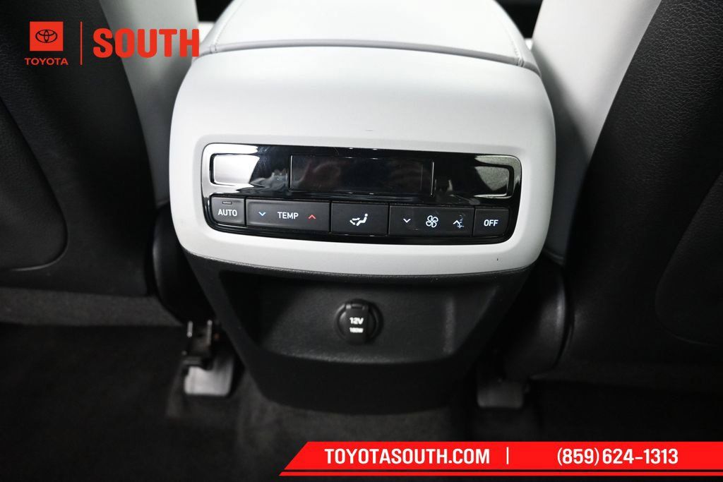 Used 2025 Hyundai Palisade SEL AWD/4WD image 27