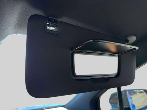 Used 2024 Honda Prologue EX image 33