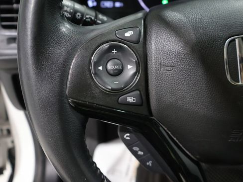 Used 2019 Honda HR-V EX-L image 36