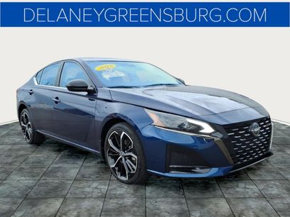 Used 2023 Nissan Altima 2.5 SR w/ SR Premium Package