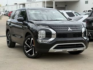 Used 2024 Mitsubishi Outlander SE FWD video 1
