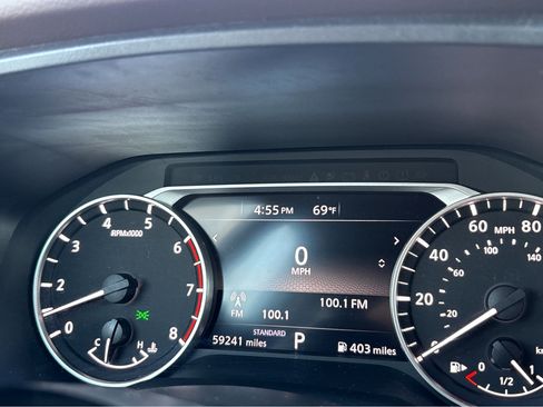 Used 2023 Nissan Rogue SV image 5