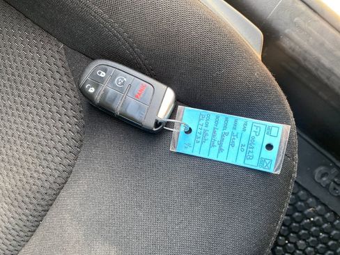 Used 2020 Jeep Renegade Altitude image 26