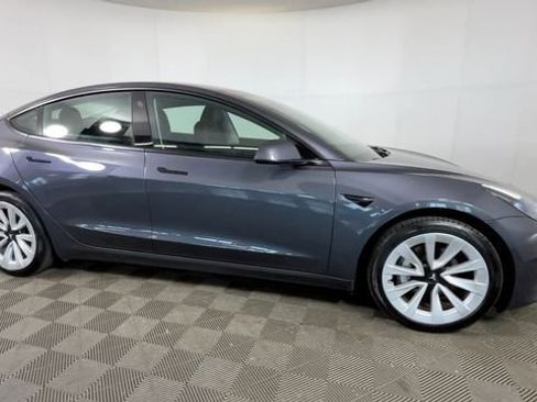 Used 2023 Tesla Model 3 Long Range AWD/4WD image 3