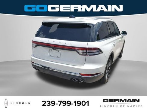 New 2026 Lincoln Aviator 2WD image 8
