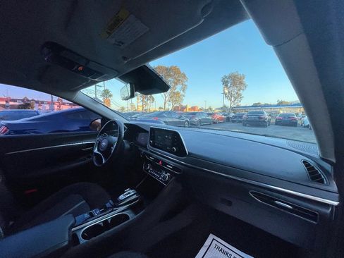 Used 2020 Hyundai Sonata SEL w/ Convenience Package image 12