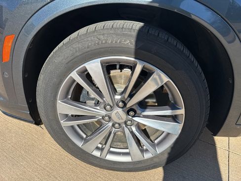 Used 2020 Cadillac XT6 Premium Luxury image 9