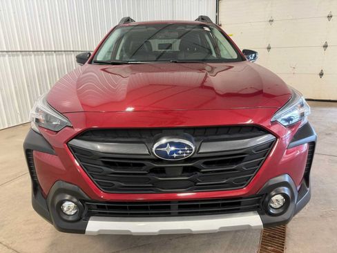 Certified 2023 Subaru Outback Limited AWD/4WD image 3