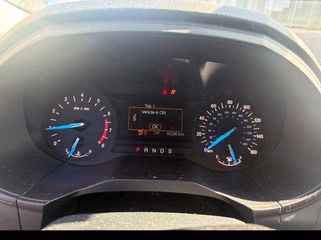 Used 2020 Ford Edge SE FWD image 5