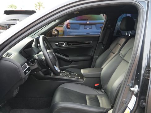 Used 2025 Honda Civic Sport Touring image 14