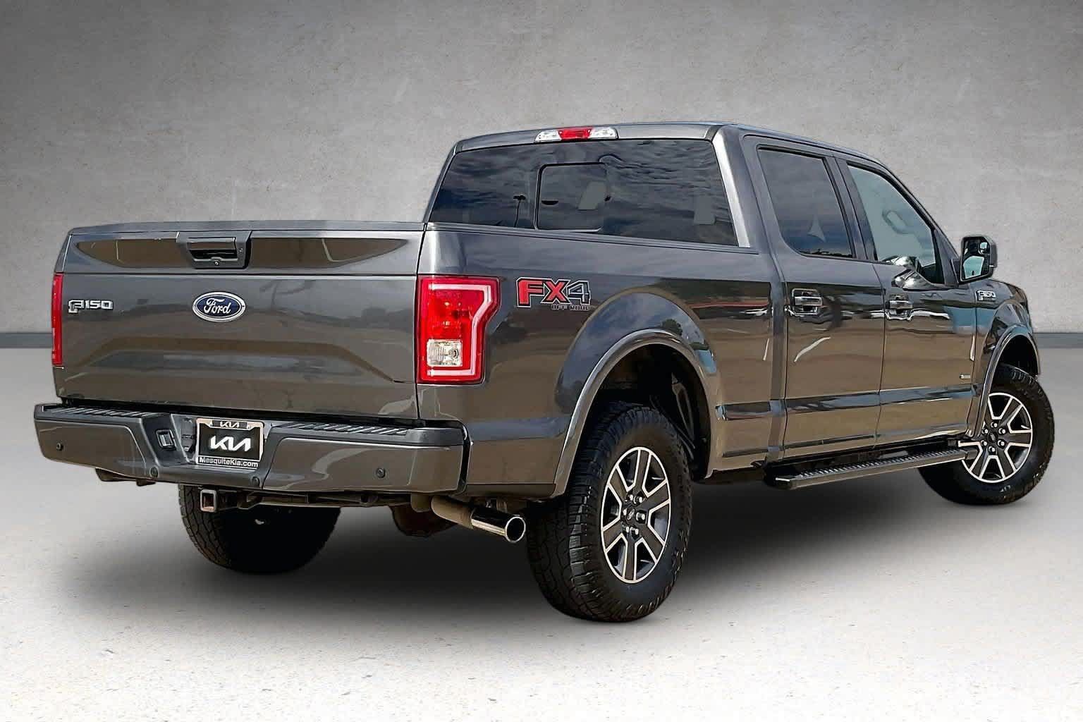 Used 2017 Ford F150 XLT w/ Equipment Group 302A Luxury AWD/4WD image 21