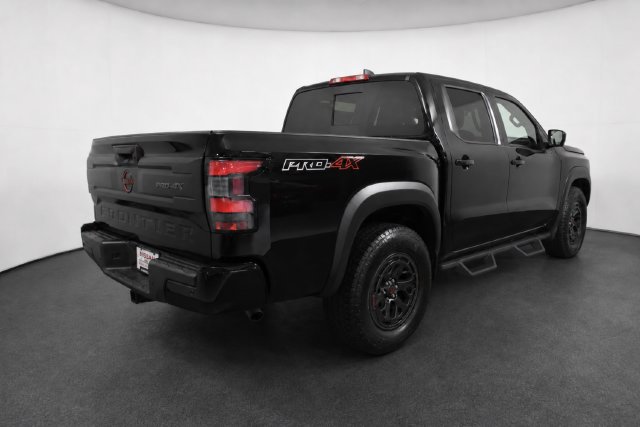 Certified 2025 Nissan Frontier PRO-4X w/ Pro Premium Package AWD/4WD image 4