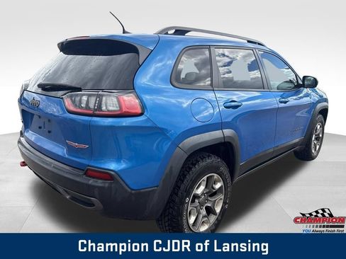 Used 2019 Jeep Cherokee Trailhawk AWD/4WD image 5