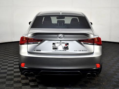 Used 2017 Lexus IS 300 F Sport w/ F Sport Package image 9