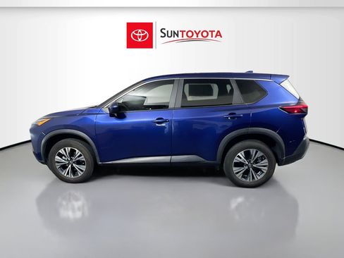 Used 2023 Nissan Rogue SV AWD/4WD image 7