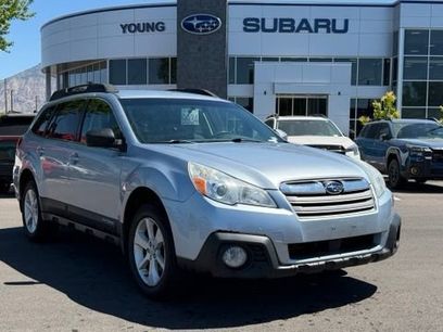 Used 2013 Subaru Outback 2.5i Premium w/ Popular Pkg 1B